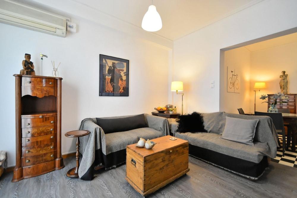 Plaka Elegant Apartment Athens Exterior photo